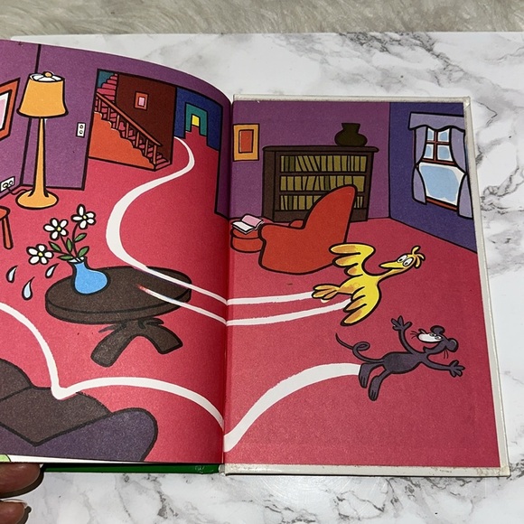 In a People House Children's Book by Dr Seuss - Picture 13 of 15